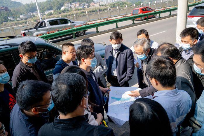 7、長陽抽水蓄能項目預(yù)可研現(xiàn)場勘測（楊海青攝）