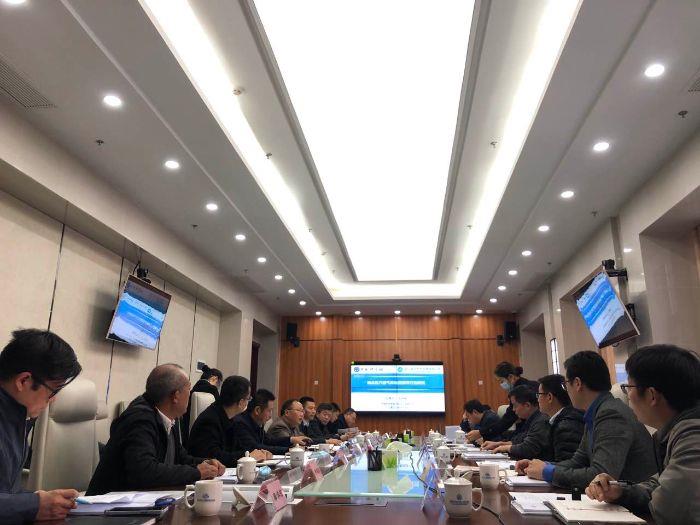 5.9跨越-11月26日，省天然氣公司鹽穴儲(chǔ)氣庫項(xiàng)目地質(zhì)預(yù)可行性研究順利通過評(píng)審，評(píng)審會(huì)議現(xiàn)場(chǎng)（攝影：程平）